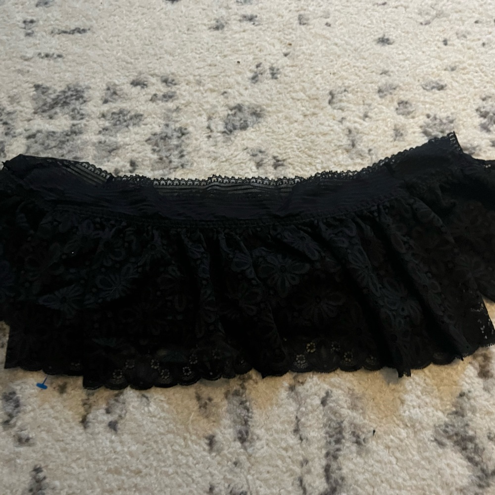 Victoria secret crop top bra/swim lace black size large with tags